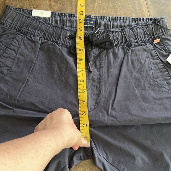 7 Diamonds  brushed luxe Drawstring shorts - Picture 13 of 14